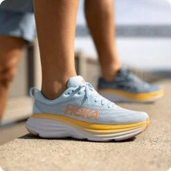 Hoka Bondi 8 Wide Laufschuhe Damen - Coastal Sky / All Aboard -Hoka hoka bondi 8 wide running shoes women2 1569638 1